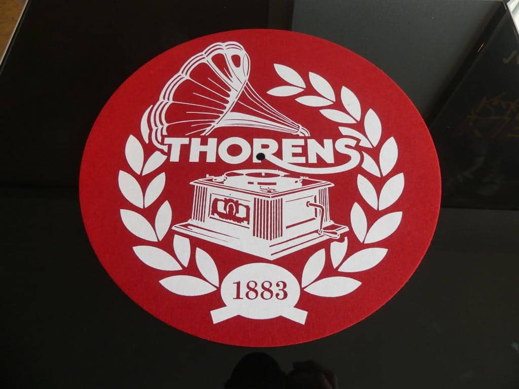 Filzmatte Rot mit Thorens Logo
