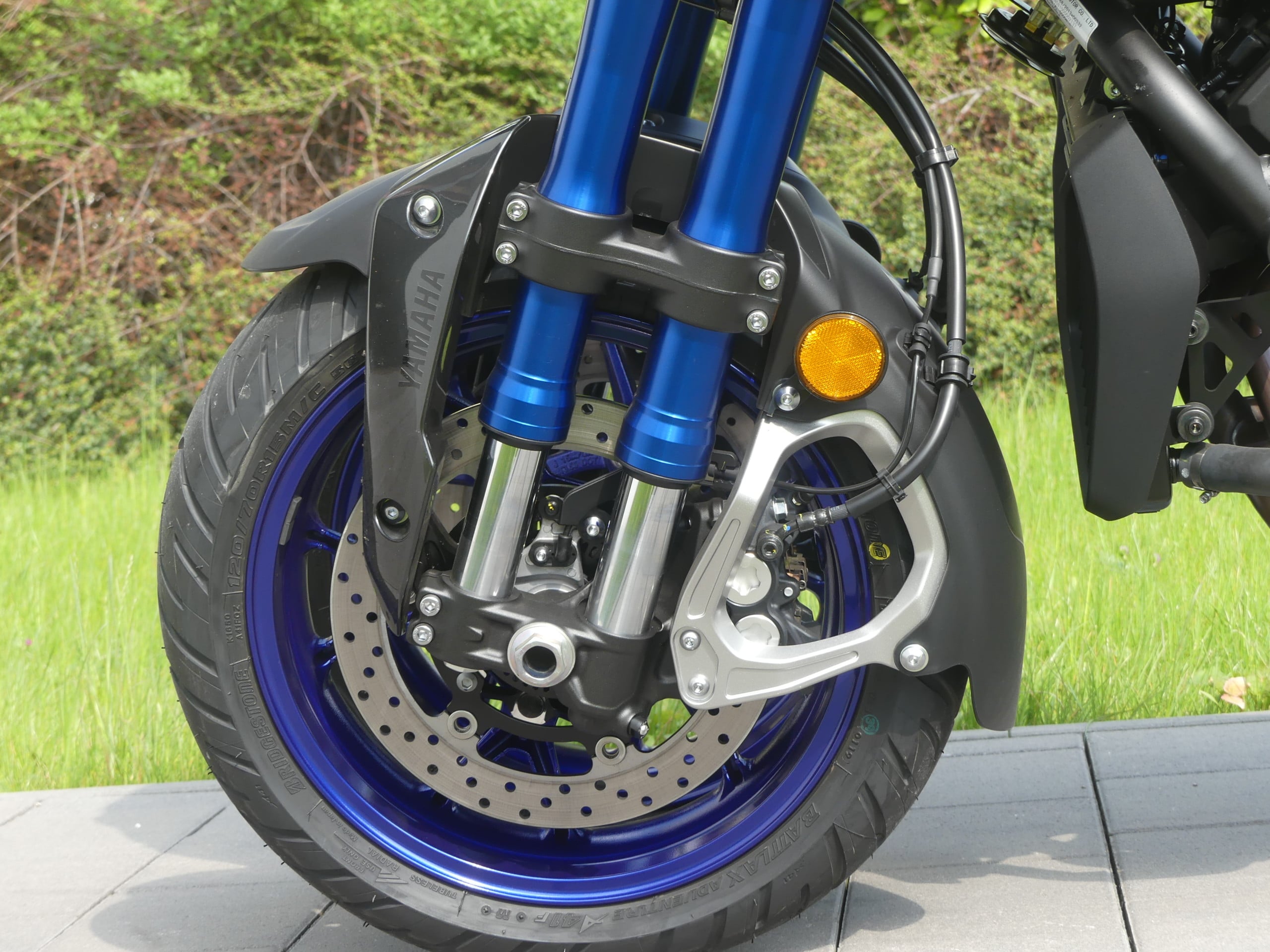 Yamaha Niken ++ 2800 KM ++ Kein Vorführer ++