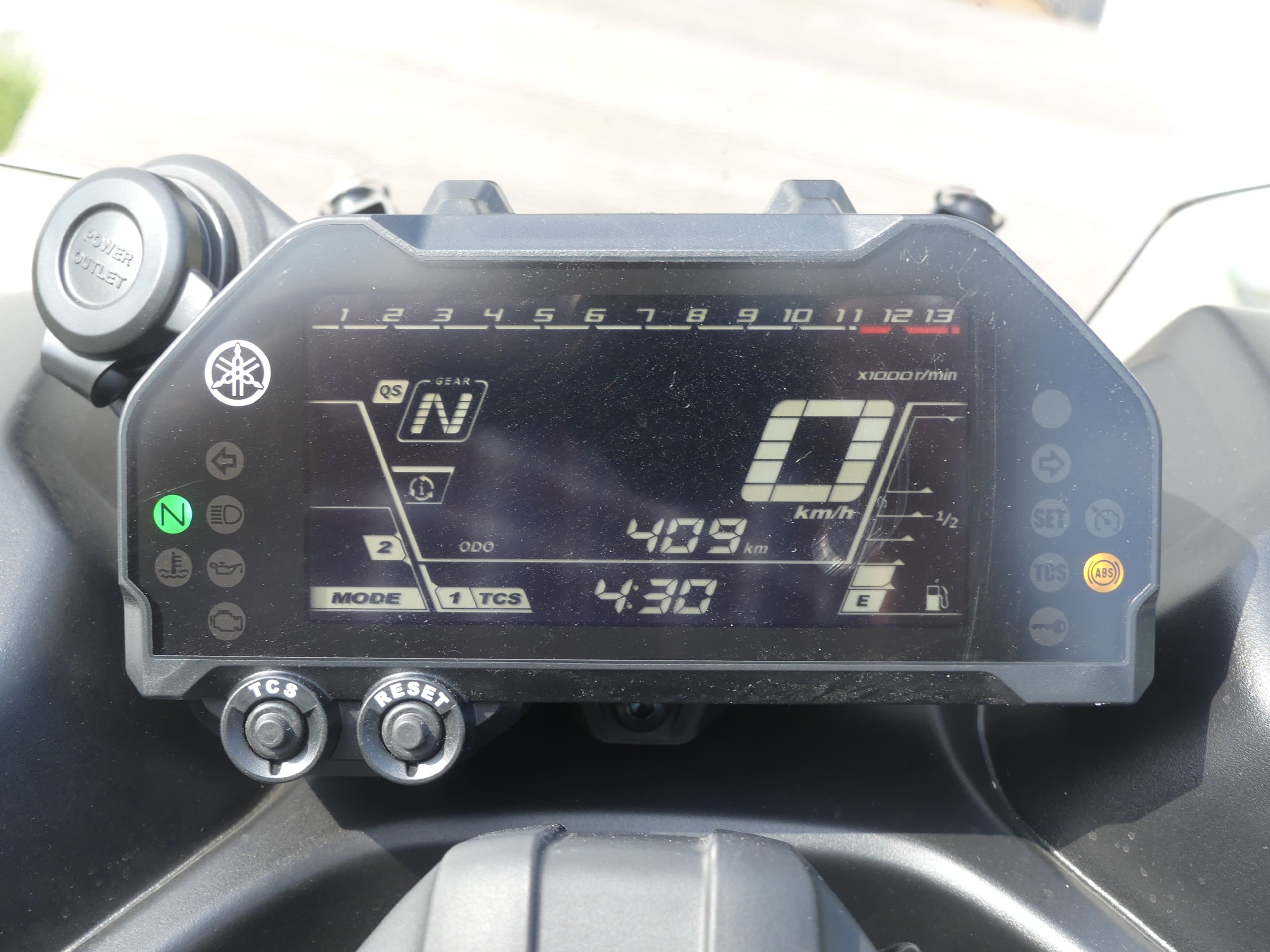 Yamaha Niken ++ 2800 KM ++ Kein Vorführer ++