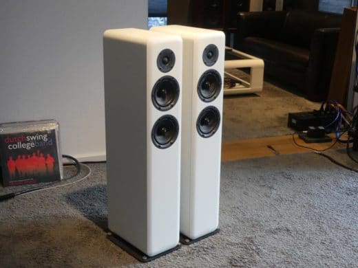 D330