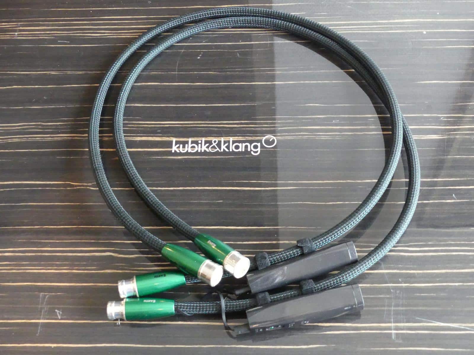 Earth Stereo-Kabel XLR