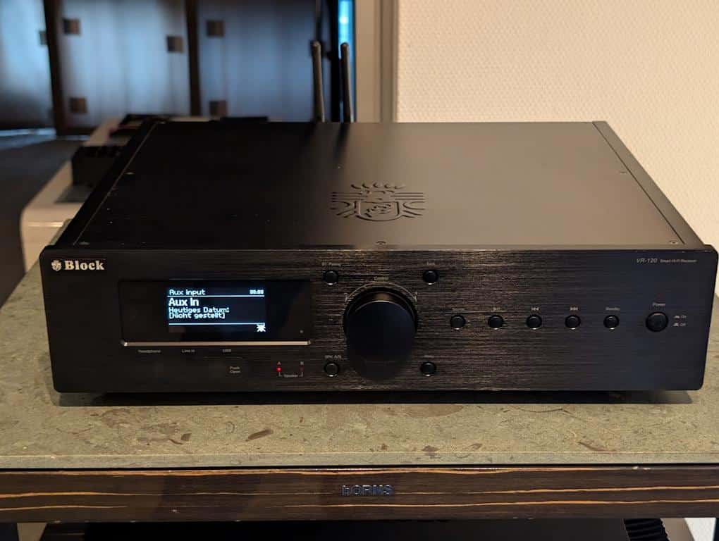 VR-120