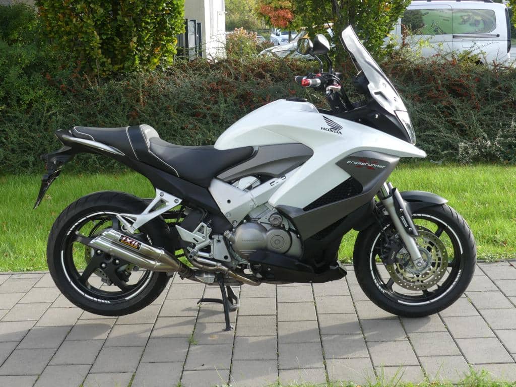 VFR 800X ++ Top Zustand ++ Top Ausstattung ++