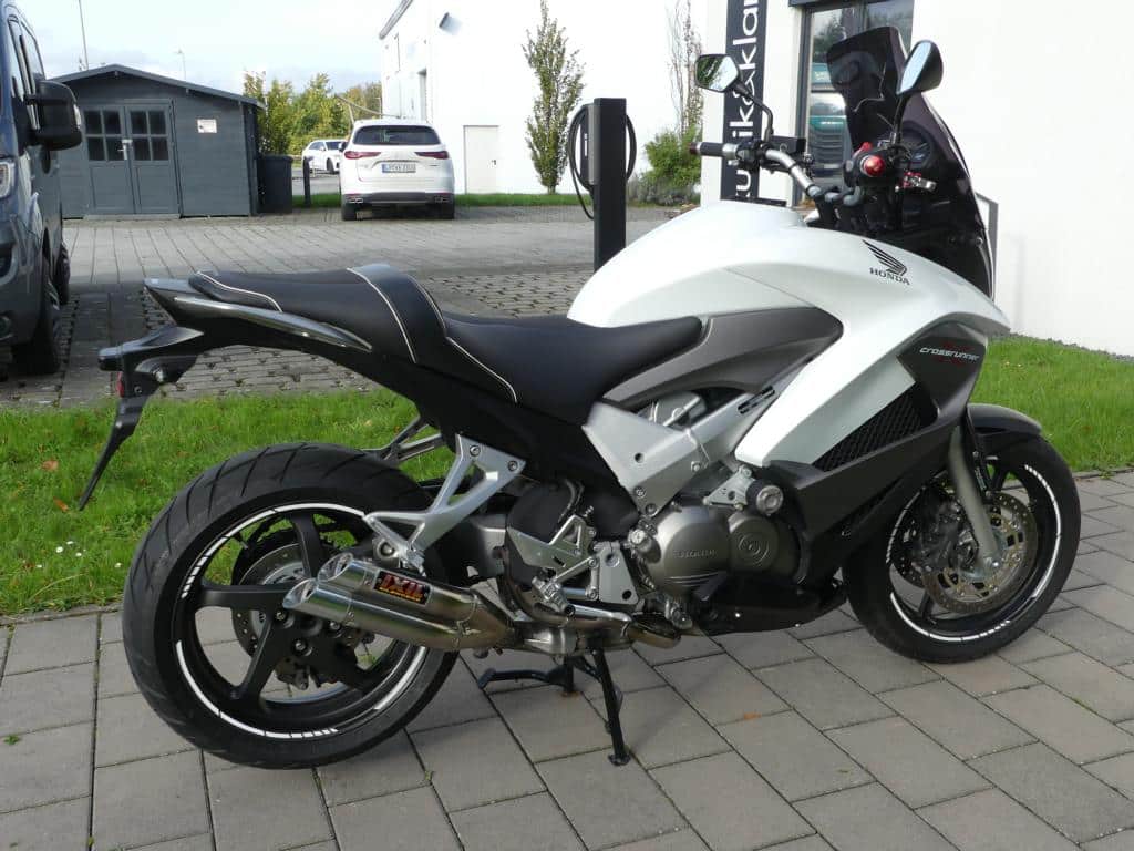 VFR 800X ++ Top Zustand ++ Top Ausstattung ++