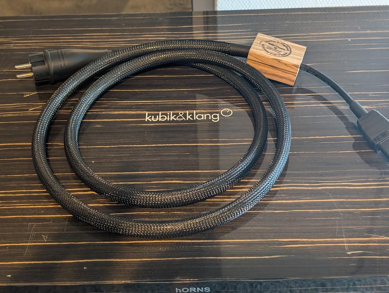 Netzkabel 2 Meter