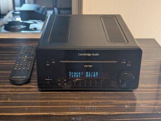 One CD-RX30