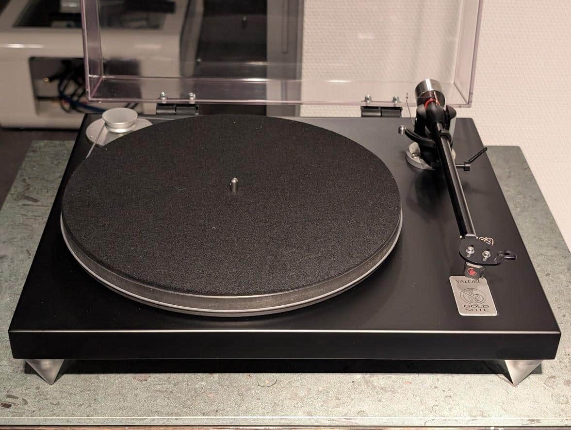 Valore Lite mit Vasari Red