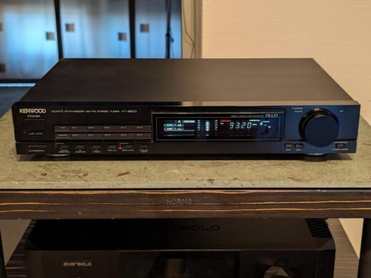 KT-990 D